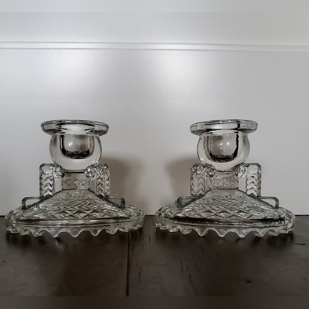 Vintage ANCHOR HOCKING Pair Invertible Glass Candlestick Holders Stars & Laurel